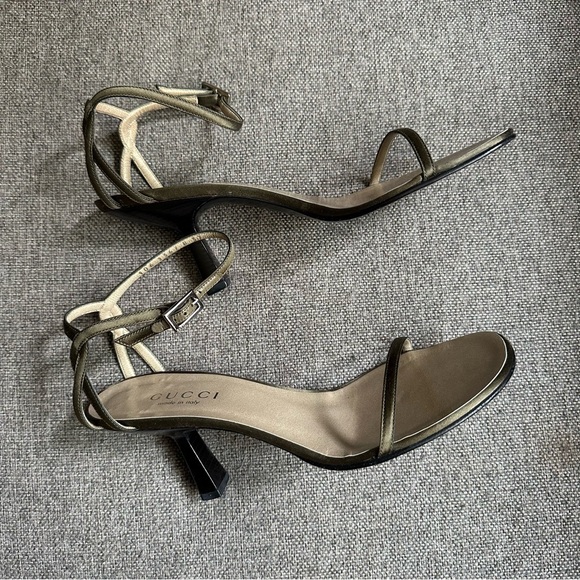 Vintage Gucci by Tom Ford olive green satin heels - Picture 5 of 7